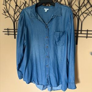 Sonoma Goods Casual blue lightweight denim button-up shirt size XXL EUC